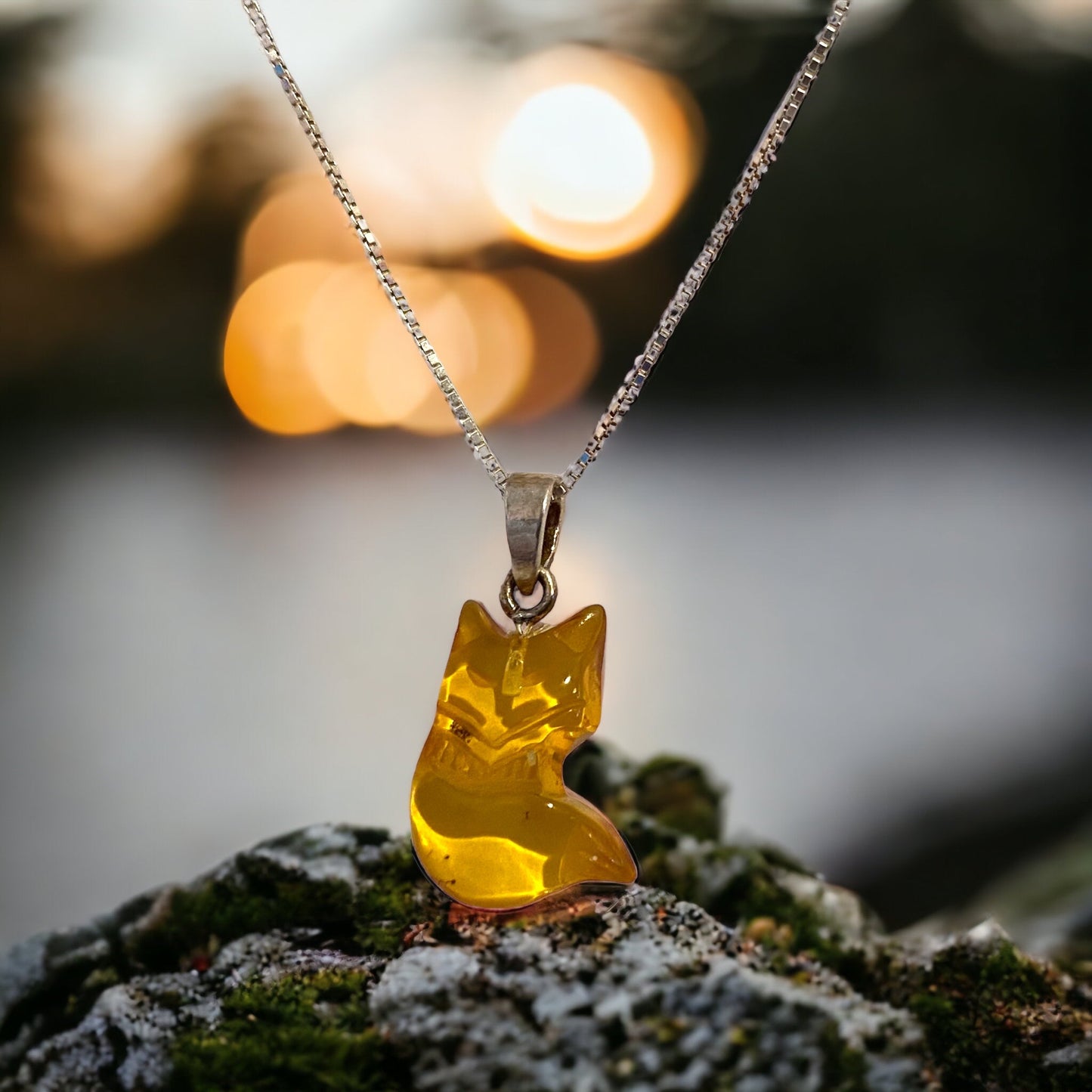 Baltic Amber Fox #001